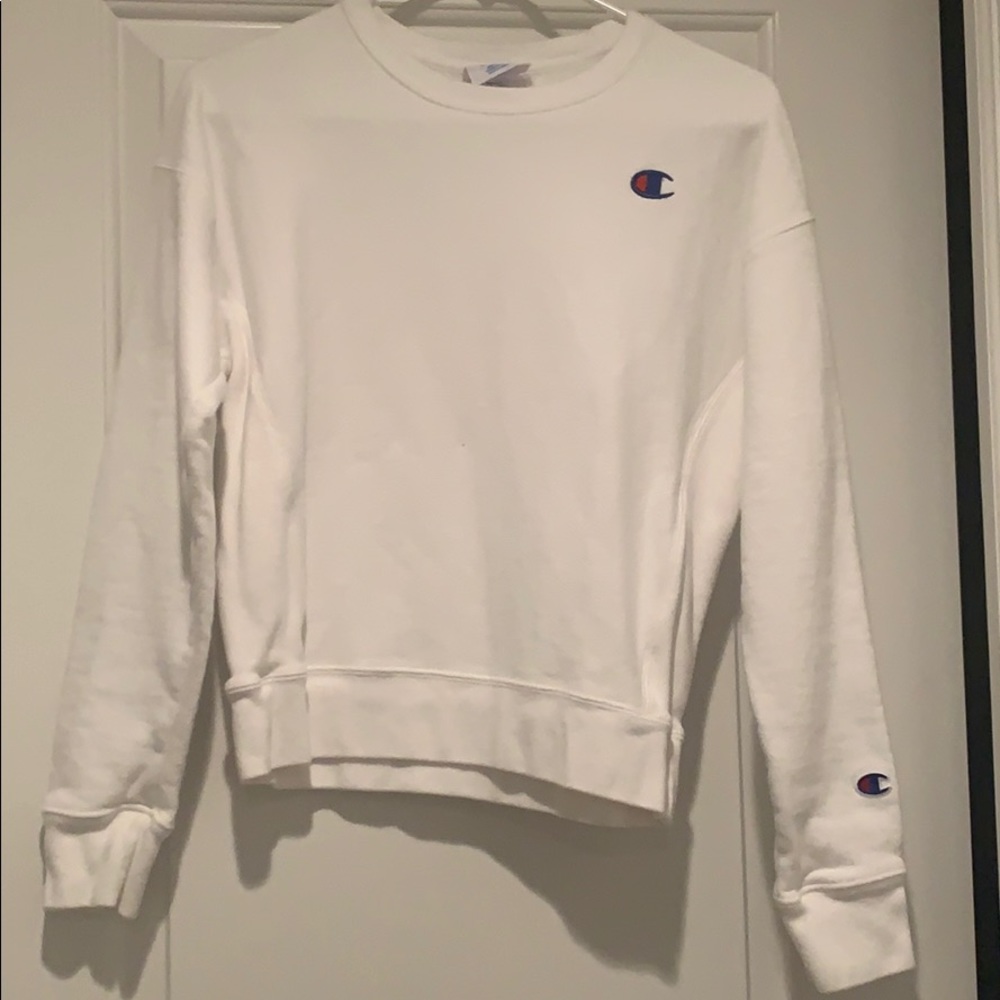 Like new white Champion sweatshirt Size S